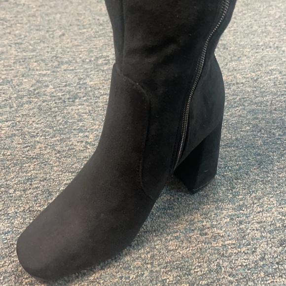 Black suede rhinestone top - Picture 6 of 6